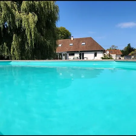Echappée Belle à La Campagne Avec Piscine Casa de Férias