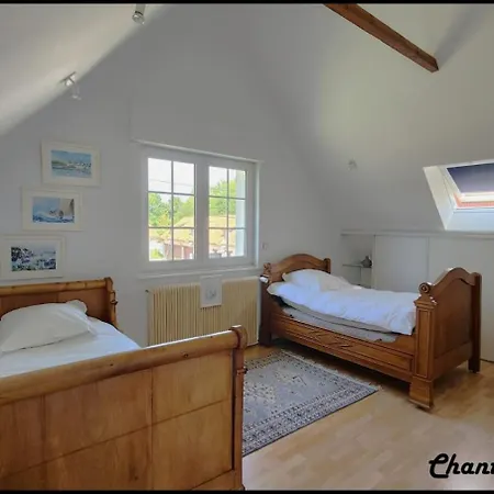 Casa de Férias Echappée Belle à La Campagne Avec Piscine